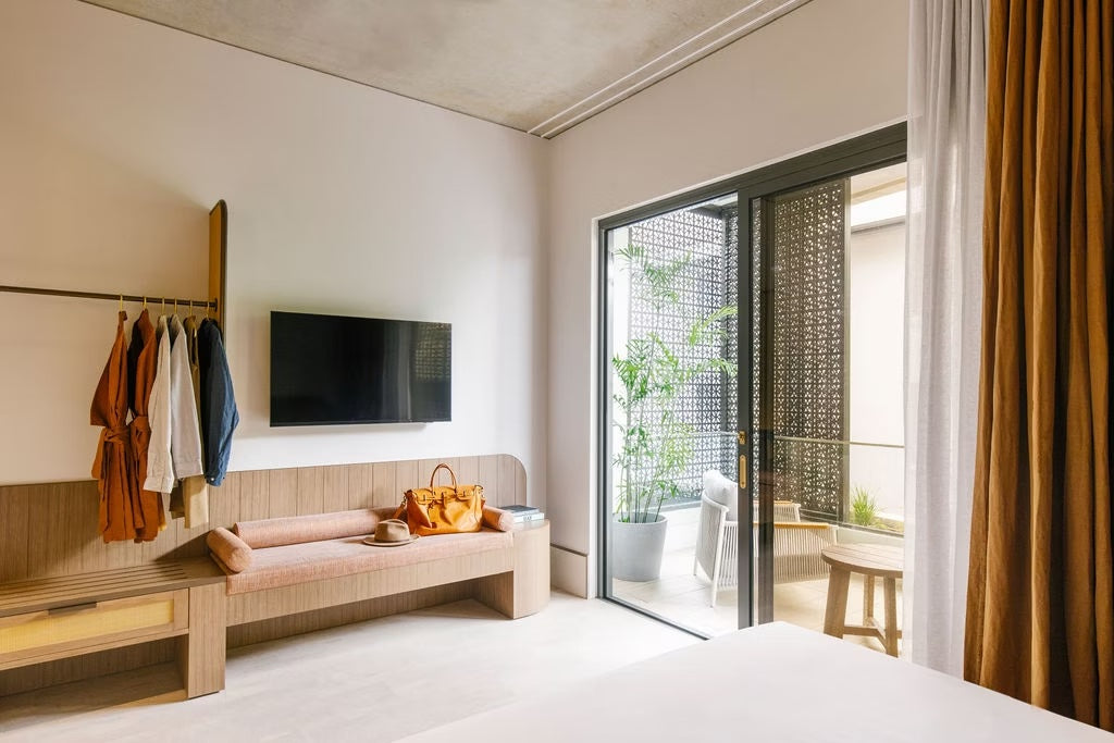 April 2026 Lane Room Package ($2,590 Total Package. $1000 Deposit required to secure Retreat booking, final balance due 6 weeks prior to Retreat start date)