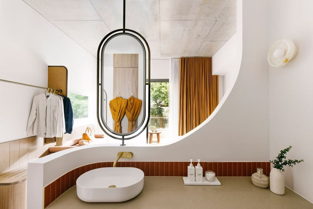 April 2026 Lane Room Package ($2,590 Total Package. $1000 Deposit required to secure Retreat booking, final balance due 6 weeks prior to Retreat start date)