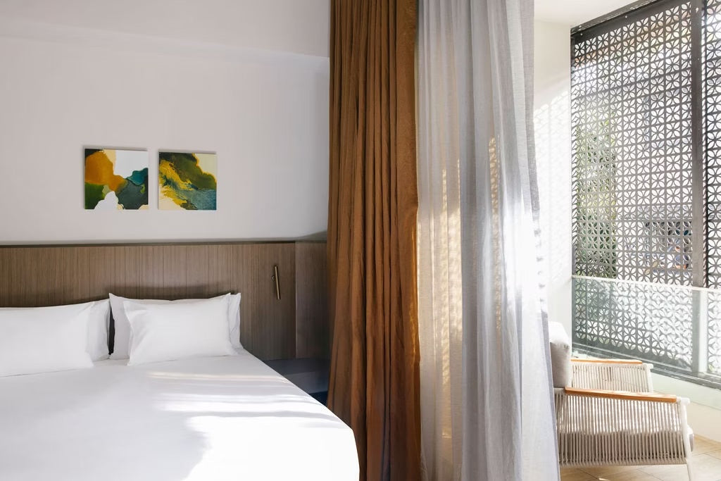 April 2026 Lane Room Package ($2,590 Total Package. $1000 Deposit required to secure Retreat booking, final balance due 6 weeks prior to Retreat start date)